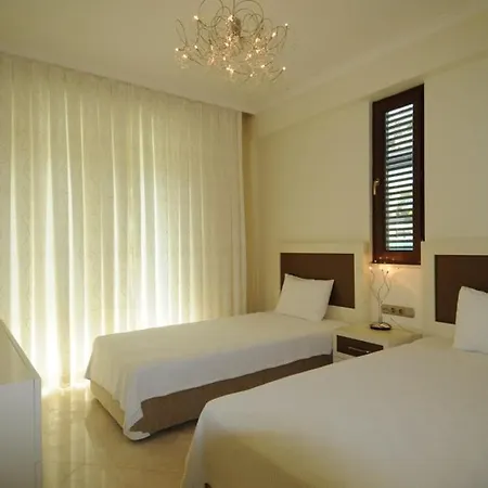 Esma At Gold City #12 Villa
